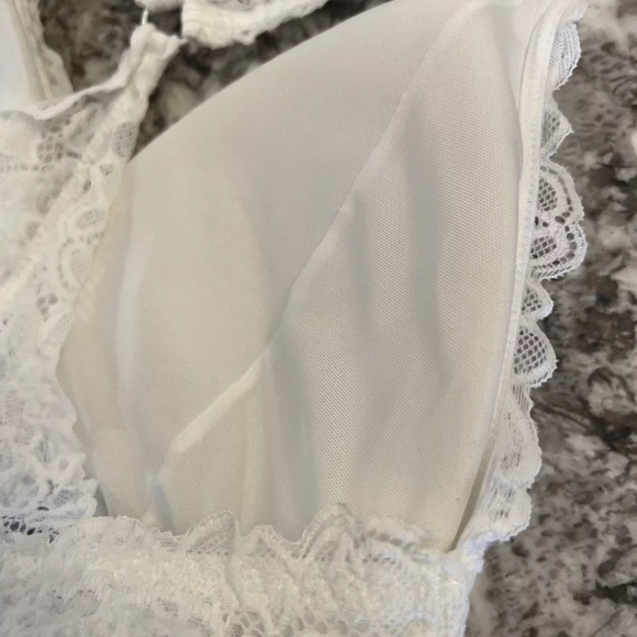 Large Maurices Womens NEW NWOT Lace Racerback Bralette Bra Padded White Padded - Picture 5 of 5